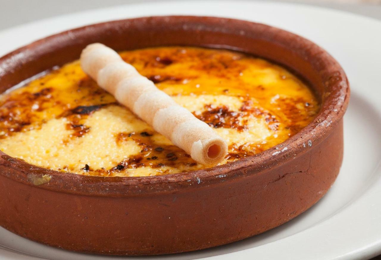 Hotel Restaurant Les Brases Сорт Экстерьер фото